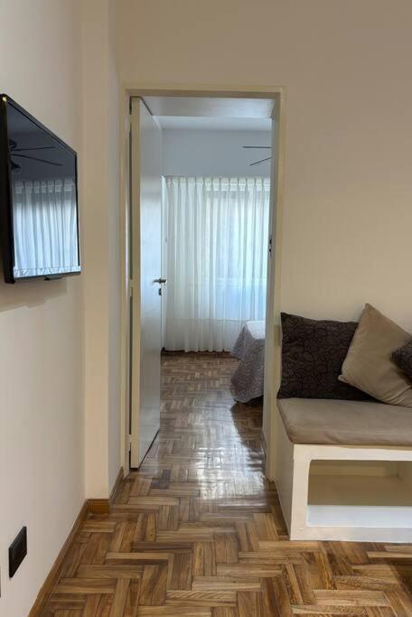 Apartment Umbrella House Ba *